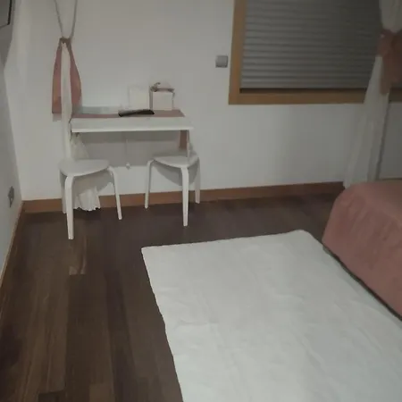 O Cantinho Do Arnaldo 3* Βιάνα ντο Καστέλο