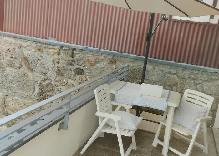 בית הארחה O Cantinho Do Arnaldo 3*